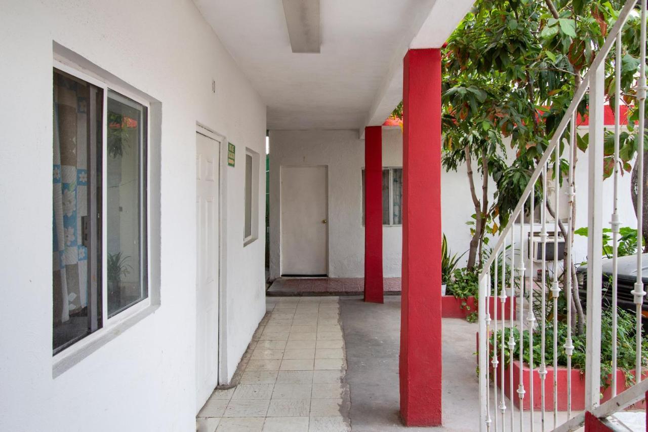 Oyo Casa De Huespedes San Jose Hotel Guaymas Exterior photo
