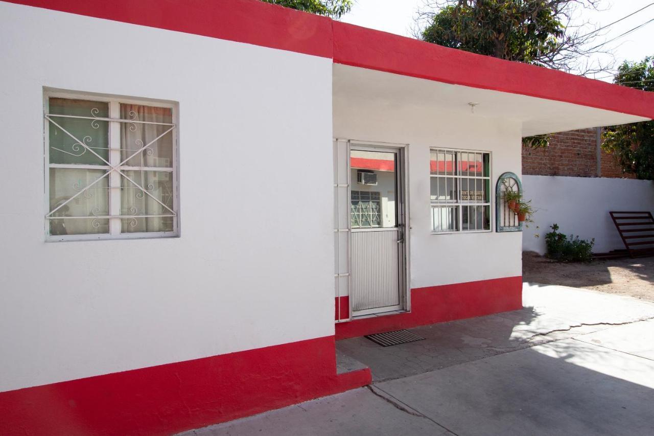 Oyo Casa De Huespedes San Jose Hotel Guaymas Exterior photo
